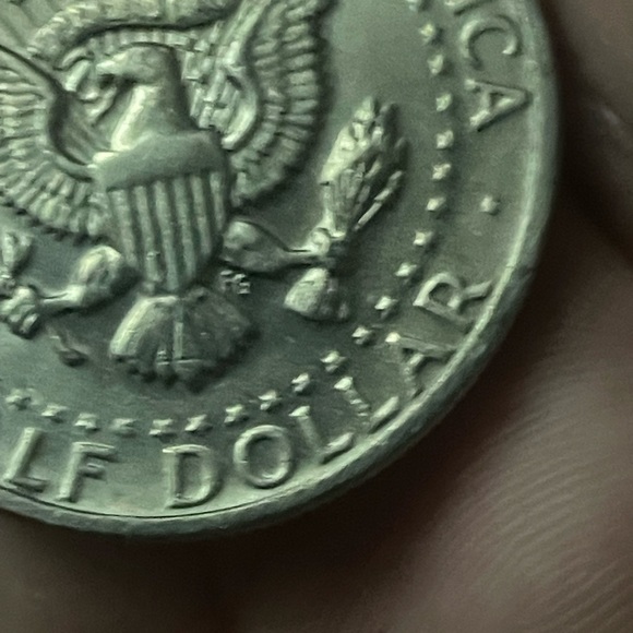 Very Rare 1971 JFK Half Dollar Error Piece Coin Error Coin Collector P. - Picture 4 of 11